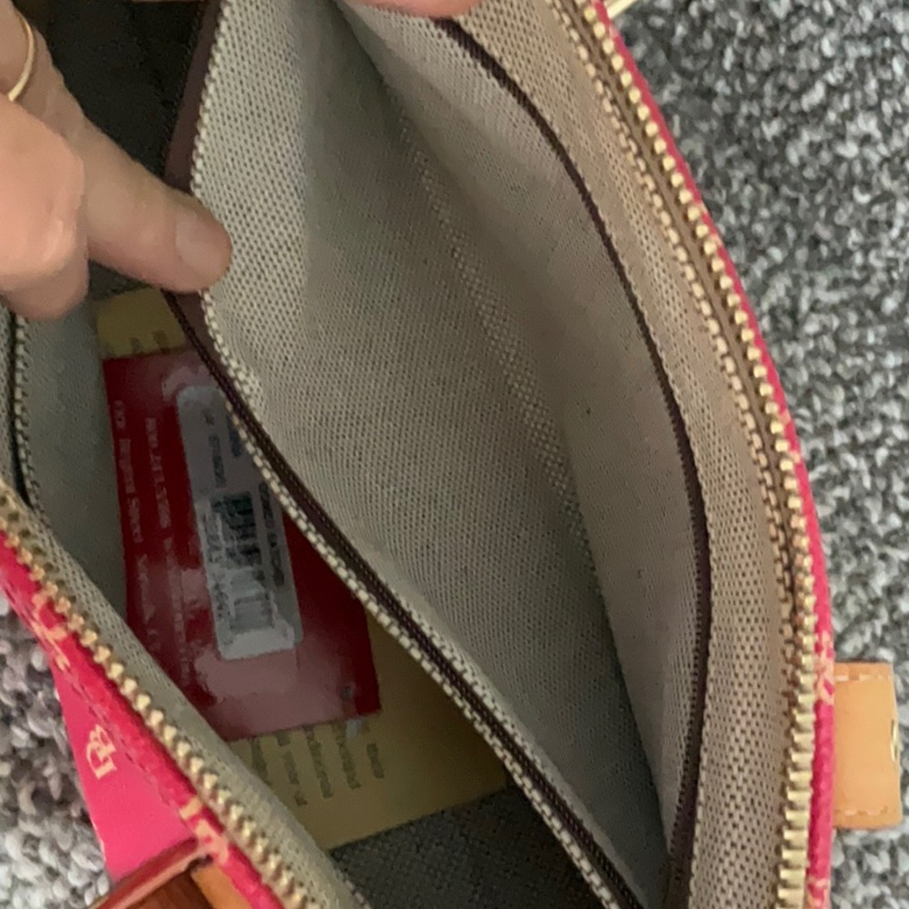 Dooney & Bourke satchel - Picture 8 of 15
